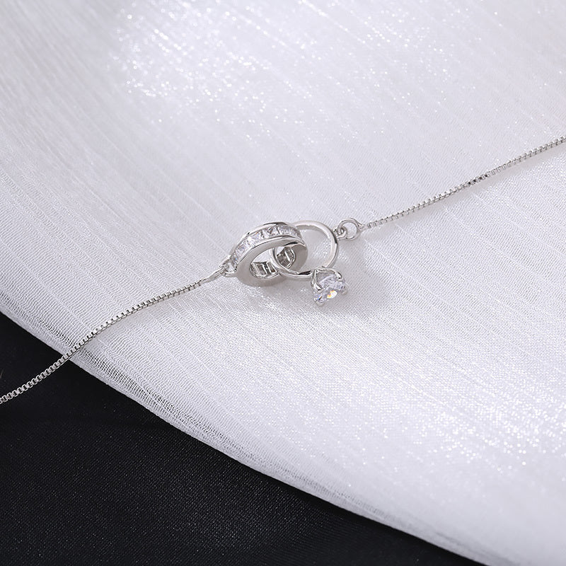 Silver Interlocking Bracelet Women