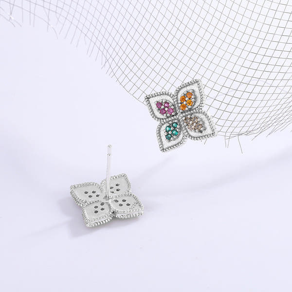 S925 Silver Four Leaf Grass Color Diamond Earrings null