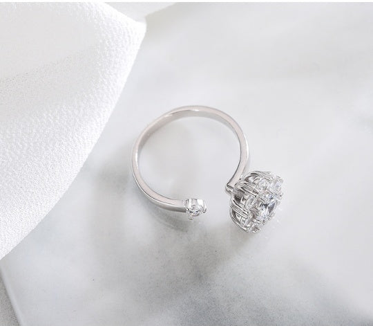 Silver Rotating Pearl Ring