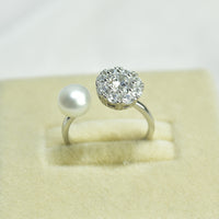 Silver Rotating Pearl Ring