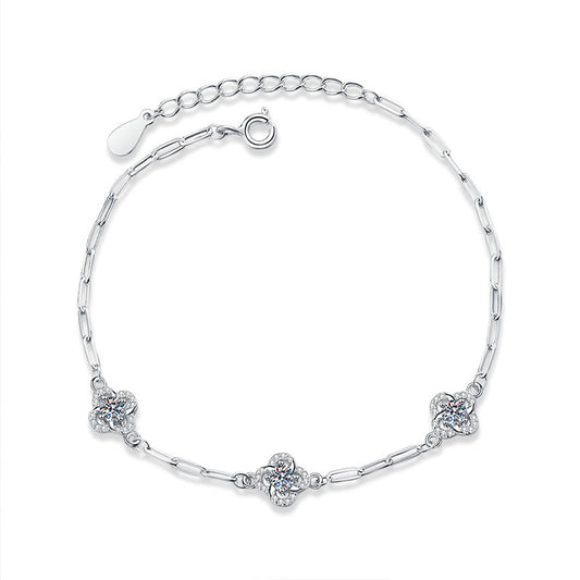 Silver Clover Bracelet Does Not Fade