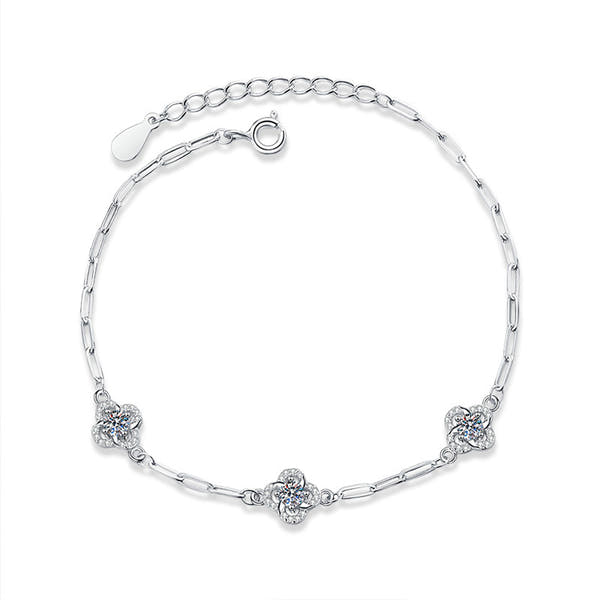 Silver Clover Bracelet Does Not Fade