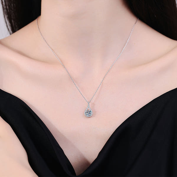 Silver Necklace Moissanite Pendant