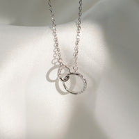 Silver Niche Design Circle Necklace