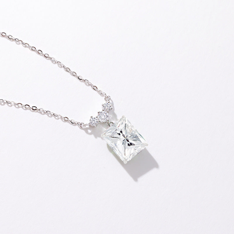 Silver Light Luxury Square Diamond Necklace