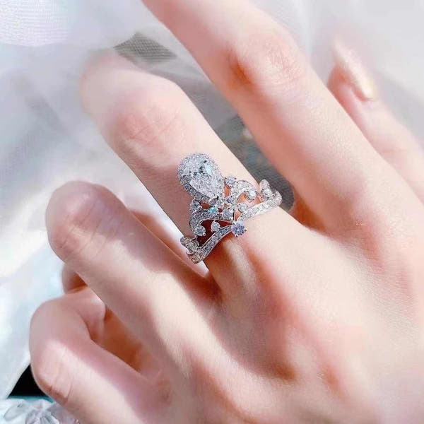 Silver Moissanite Ring