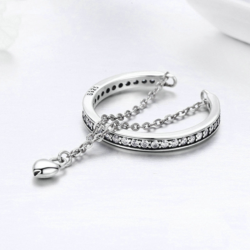 Silver Heart Ring Ladies Diamonds