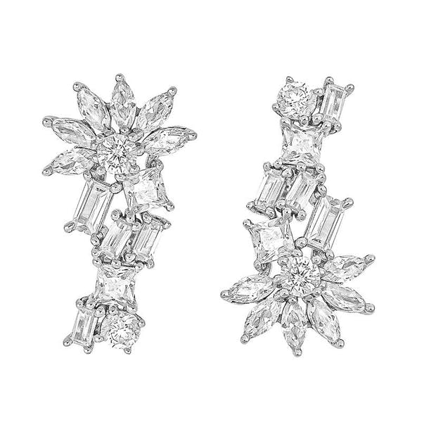 4428E Personality S925 Silver Inlaid 5A Zircon Simple Stud Earrings null